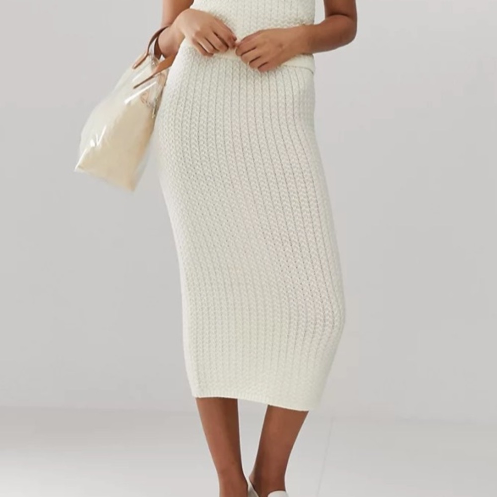 ASOS DESIGN • textured knit midi skirt